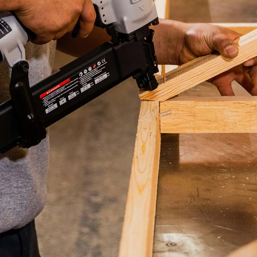 Manufacturing & Industrial Fasteners